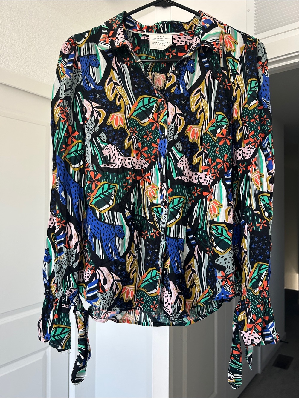 Anthropologie Black Multicolor Tropical Print Button-Up